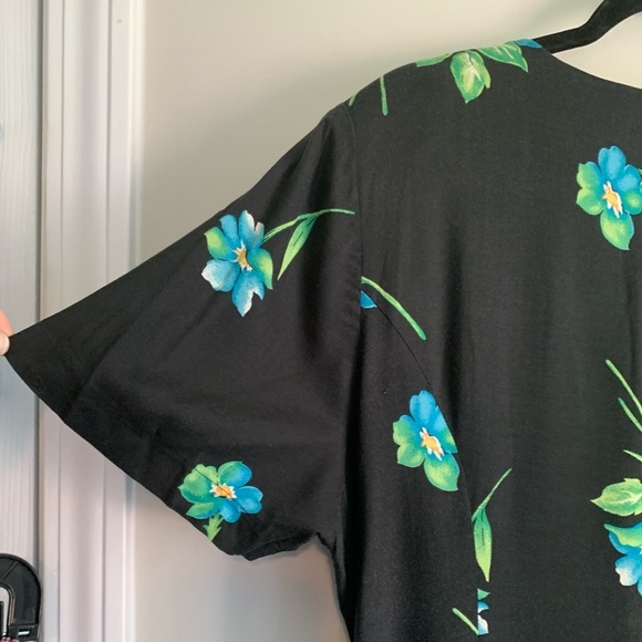 Vintage Studio C Tropical Wrap Tie Waist Dress with Side Slit, [Sz 18W] - Picture 6 of 7